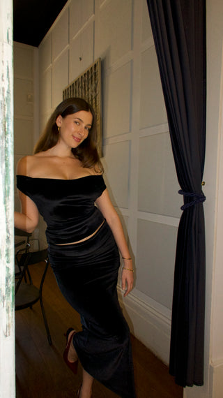 BLACK ROWE TOP