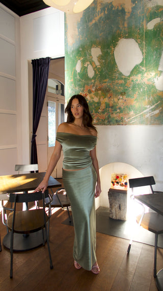OLIVE MARTINI MAXI SKIRT