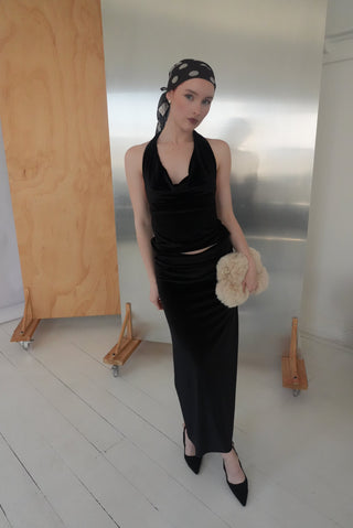 BLACK GOLDIE TOP