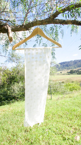 IVORY SPOTS SCARF
